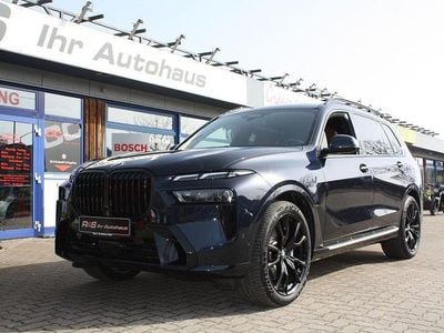 Gebraucht BMW X7 Sport Line 381 PS (280 kW) 2024 Schwarzmetallic SUV