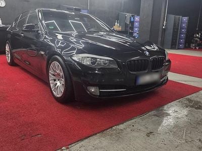 Gebraucht BMW 530 204 PS (150 kW) 2010 Schwarz Limousine