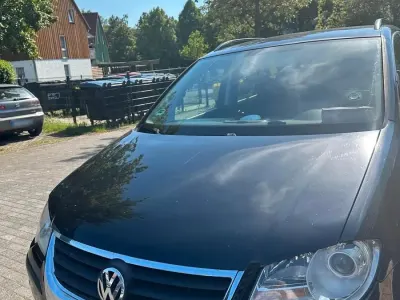 Gebraucht VW Touran 105 PS (77 kW) 2007 Schwarz Van / Kleinbus