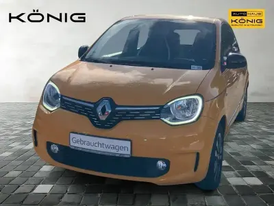 Usata Renault Twingo Techno 60 kW (82 CV) 2023 Giallo Utilitaria
