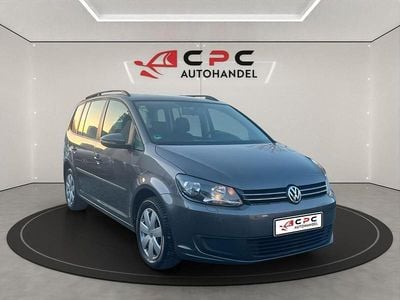 Second-hand VW Touran Trendline 105 CP (77 kW) 2014 Gri Monovolum