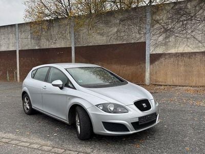 Silber Gebraucht 2010 Seat Leon Ecomotive Limousine | 2.899 € (Fairer Preis)