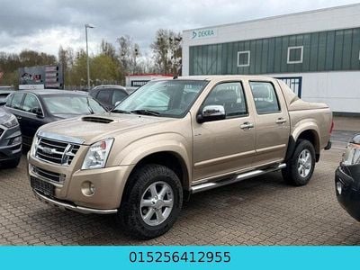 Gebraucht Isuzu D-Max 163 PS (119 kW) 2009 Gold Pickup