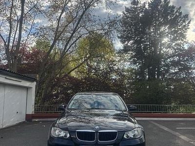 Gebraucht BMW 320 150 PS (110 kW) 2006 Schwarz Limousine