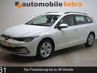 Gebraucht VW Golf VIII Life 150 PS (110 kW) 2021 Weiß Kombi
