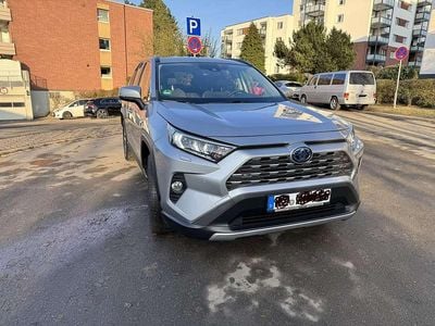 Gebraucht 2019 Toyota RAV4 Hybrid Club SUV | 28.950 € (Fairer Preis)