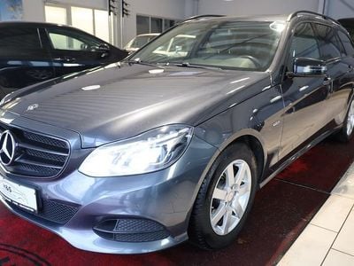 Gebraucht Mercedes E220 Edition 170 PS (125 kW) 2017 Tenoritgrau  lack Kombi