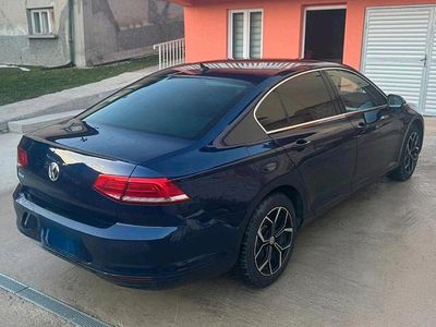 Gebraucht VW Passat 2018 Blau Limousine