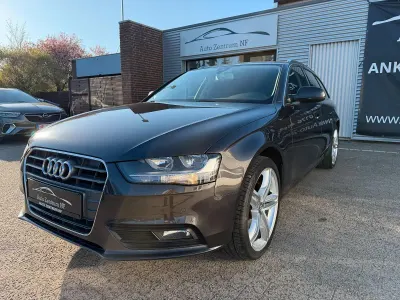 Gebraucht Audi A4 Attraction 190 PS (139 kW) 2015 Grau Kombi