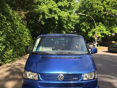 Używany VW Caravelle 102 KM (75 kW) 1999 Niebieski Van