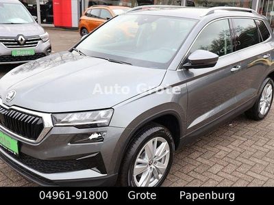 Neu Skoda Karoq Selection 150 PS (110 kW) 2025 Grau SUV