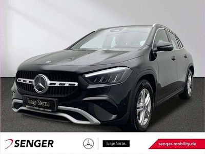 Second-hand Mercedes GLA200 163 CP (119 kW) 2024 Negru SUV