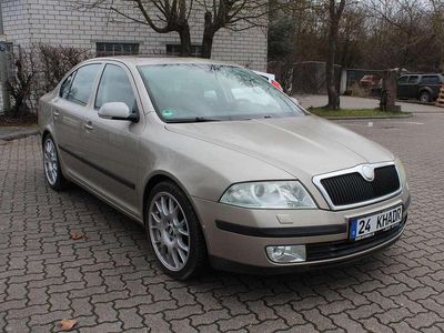 Używany Skoda Octavia Ambiente 116 KM (85 kW) 2004 Beżowy Hatchback