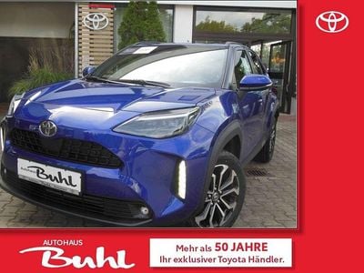 Neu Toyota Yaris Cross 131 PS (96 kW) 2025 Blau SUV