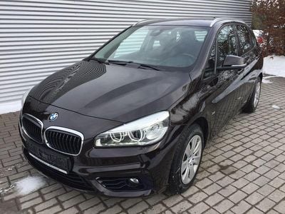 Braun Gebraucht 2016 BMW 218 Sport Line SUV | 12.990 € (Guter Preis)