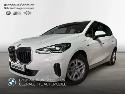 Gebraucht BMW 225 Active Tourer 136 PS (100 kW) 2022 Alpinweiß uni Van / Kleinbus