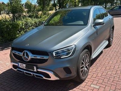 Mercedes GLC300e