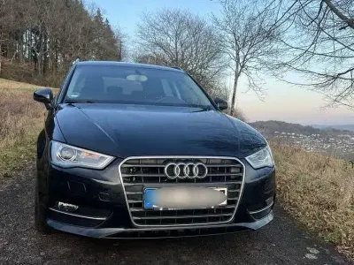 Gebraucht Audi A3 Ambiente 150 PS (110 kW) 2015 Schwarz Limousine