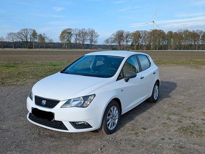 Gebraucht Seat Ibiza 90 PS (66 kW) 2015 Weiß Limousine