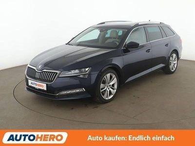 Używany Skoda Superb Premium Edition 150 KM (110 kW) 2021 Niebieski Kombi