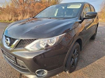 Gebraucht Nissan Qashqai N-Connecta 116 PS (85 kW) 2016 Black (m) SUV
