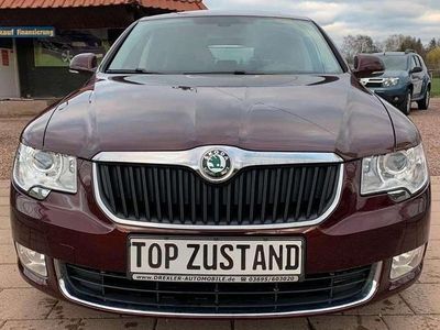 Gebraucht Skoda Superb 140 PS (102 kW) 2010 Rot Limousine