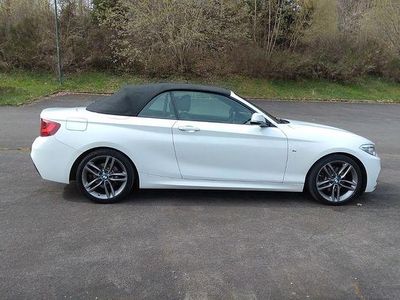 Gebraucht BMW 220 M Sport 190 PS (139 kW) 2015 Weiß Cabrio