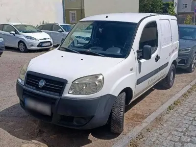 Gebraucht Fiat Doblò 75 PS (55 kW) 2006 Weiß Van / Kleinbus