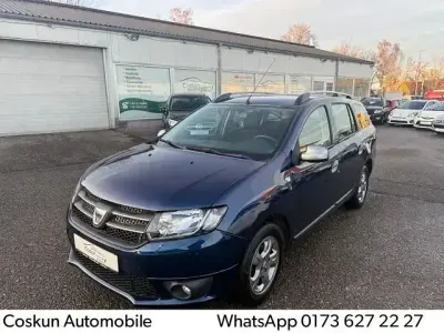 Używany Dacia Logan MCV 90 KM (66 kW) 2011 Biały Sedan/Limuzyna
