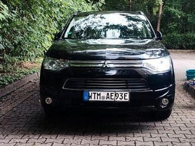 Mitsubishi Outlander P-HEV