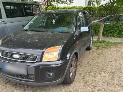 Gebraucht Ford Fusion 110 PS (80 kW) 2006 Schwarz Kleinwagen
