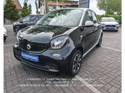 Gebraucht Smart ForFour Passion 71 PS (52 kW) 2015 Dunkel schwarz (metallic) Kleinwagen