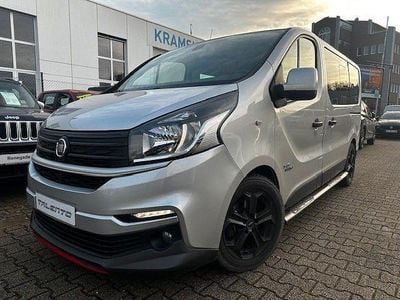 Silber Gebraucht 2018 Fiat Talento Family Van / Kleinbus | 20.990 € (Fairer Preis)