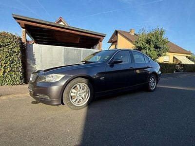 BMW 325
