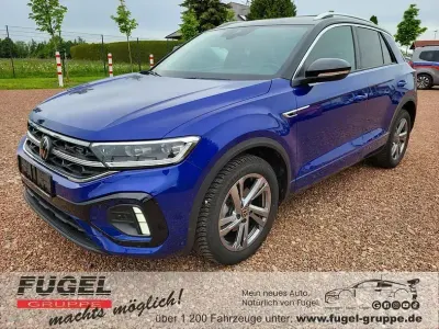 Używany VW T-Roc R-line 150 KM (110 kW) 2024 Niebieski SUV