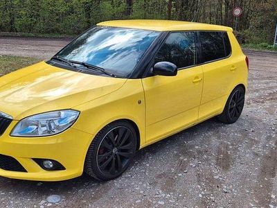 Gebraucht Skoda Fabia RS 180 PS (132 kW) 2010 Gelb Limousine