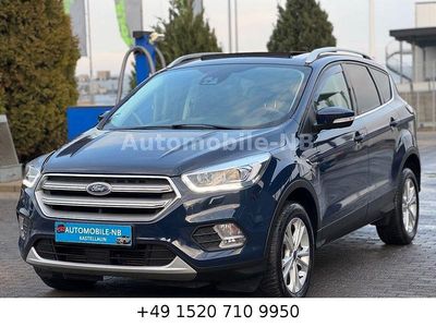 Gebraucht Ford Kuga Titanium 179 PS (131 kW) 2019 Blau SUV
