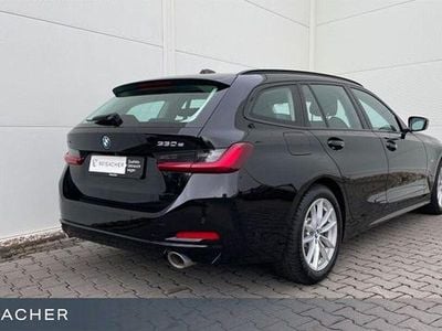Gebraucht BMW 330e Sport Line 292 PS (214 kW) 2022 Schwarz Limousine