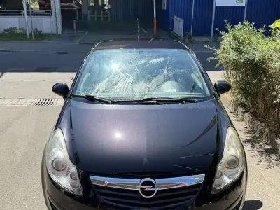 Gebraucht Opel Corsa 60 PS (44 kW) 2010 Kleinwagen