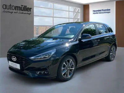 Gebraucht Hyundai i30 Advantage 140 PS (102 kW) 2025 Schwarz Limousine
