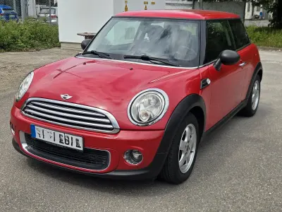 Gebraucht Mini Cooper 98 PS (72 kW) 2011 Rot Kleinwagen