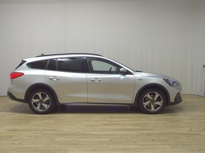 Silber Gebraucht 2021 Ford Focus Active Kombi | 12.280 € (Fairer Preis)
