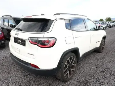 Käytetty Jeep Compass Limited 140 HP (102 kW) 2018 Valkoinen Katumaasturi