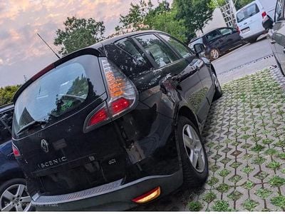 Gebraucht Renault Scénic III 110 PS (80 kW) 2013 Schwarz SUV