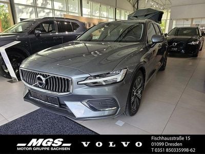 Gebraucht Volvo V60 Inscription 253 PS (186 kW) 2020 Osmium grey metallic / metallic Kombi