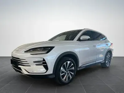 Neu BYD Seal U Design 324 PS (238 kW) 2025 Snow white SUV