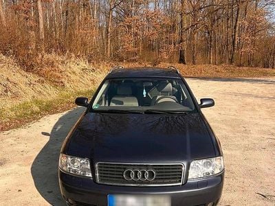 Używany Audi A6 150 KM (110 kW) 2003 Niebieski Kombi