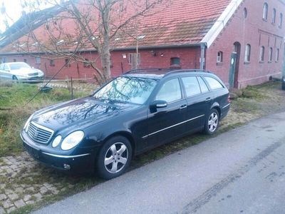 Mercedes E320