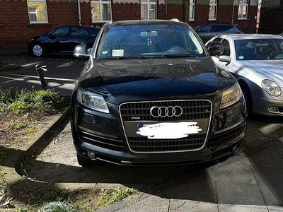 Second-hand Audi Q7 2010 Negru SUV