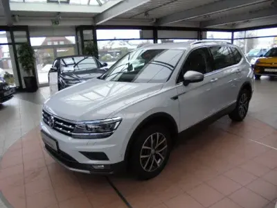 Gebraucht VW Tiguan 150 PS (110 kW) 2018 Weiß SUV